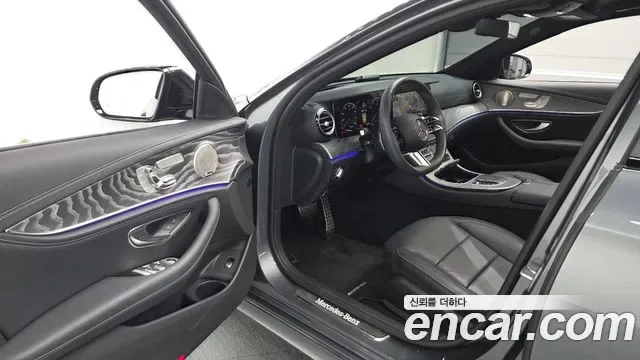 Mercedes-Benz E-Class E350 4MATIC AMG Line, миниатюра 21
