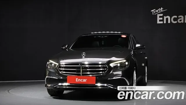 Mercedes-Benz E-Class E220d 4MATIC, миниатюра 12