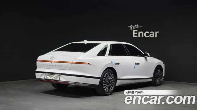 Hyundai Grandeur Calligraphy, миниатюра 18