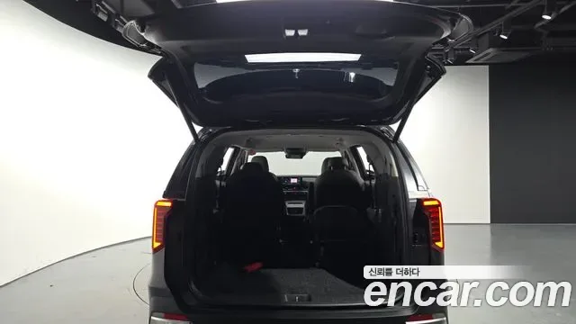 Kia Carnival дизель 9 мест, миниатюра 7