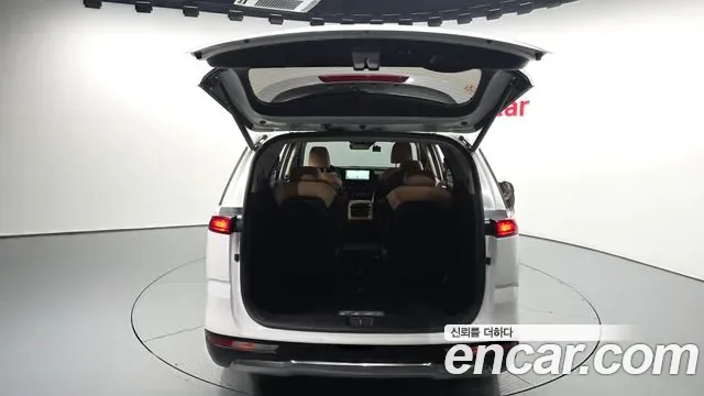 Kia Carnival дизель 9 мест, миниатюра 19