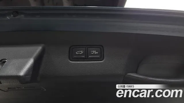 Kia Carnival дизель 9 мест Signature, миниатюра 4