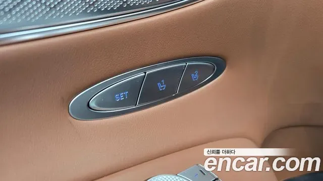 Genesis GV70 2.5T бензин AWD ( ), миниатюра 13