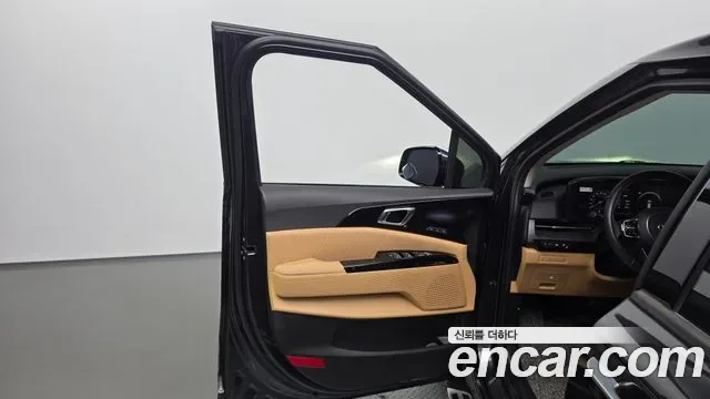 Kia Carnival бензин 7 мест Signature, миниатюра 10