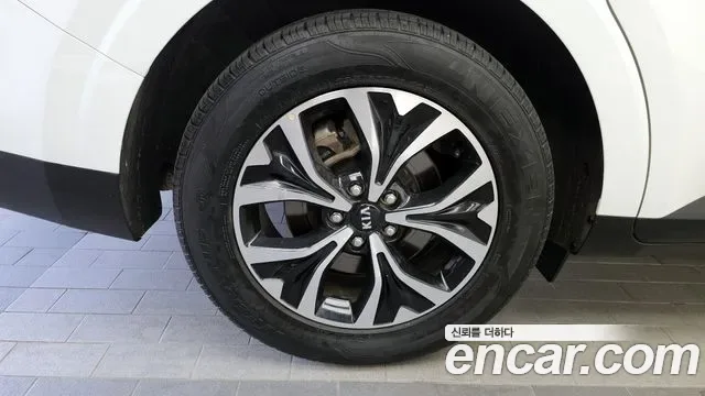 Kia Carnival дизель 9 мест Prestige, миниатюра 16