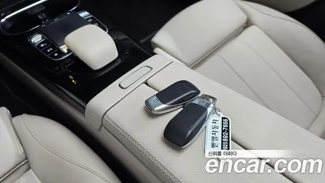 Mercedes-Benz A-Class A220, миниатюра 13