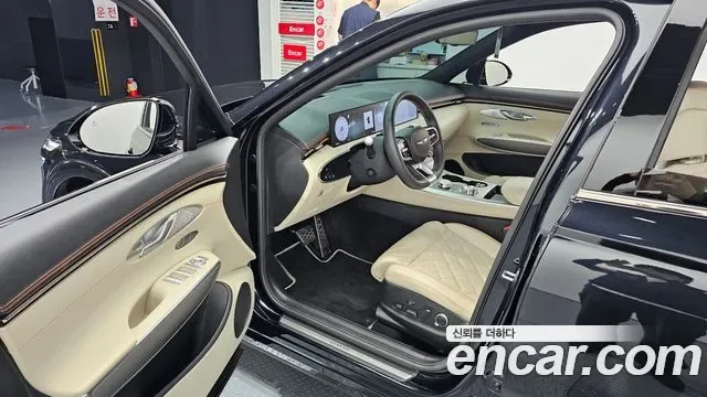 Genesis GV70 2.5T бензин AWD ( ), миниатюра 14