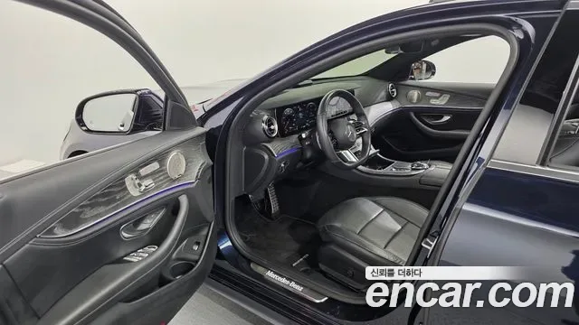 Mercedes-Benz E-Class E350 4MATIC AMG Line, миниатюра 10
