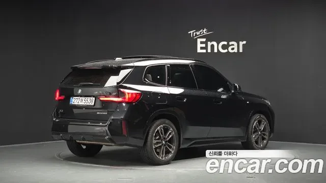 BMW X1 xDrive 20i M, миниатюра 12
