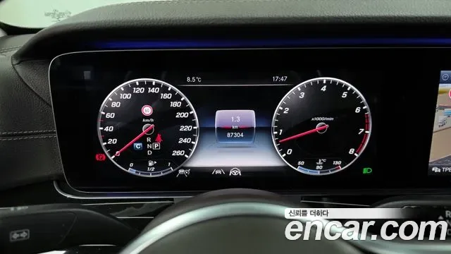Mercedes-Benz E-Class E450 4MATIC, миниатюра 2