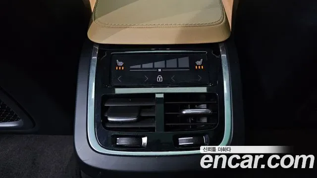 Volvo XC90 B6, миниатюра 17