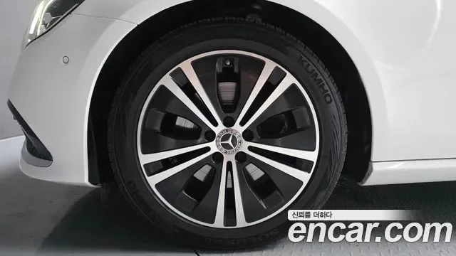 Mercedes-Benz E-Class E250, миниатюра 22
