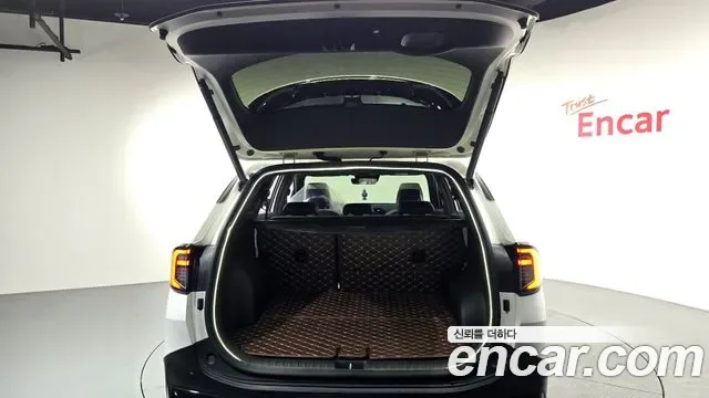 Kia Sportage бензин 1.6 Turbo 2WD Signature X Line, миниатюра 24