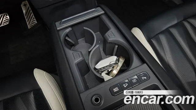 Kia EV9 4WD GT Line, миниатюра 22
