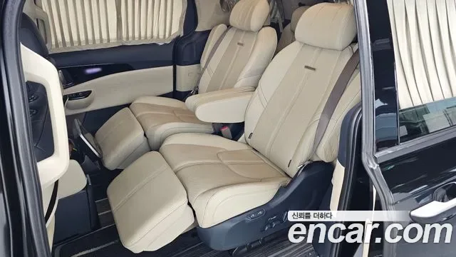 Kia Carnival бензин 9 мест ( ), миниатюра 5