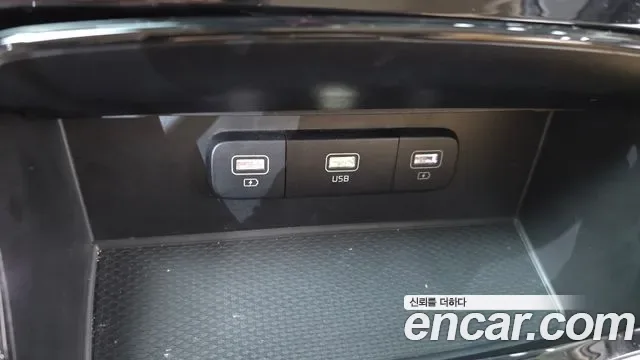 Kia Carnival дизель 7 мест, миниатюра 13