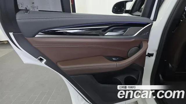 BMW X4 xDrive M40i, миниатюра 24