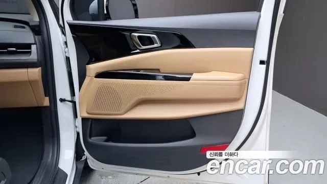 Kia Carnival дизель 7 мест, миниатюра 6