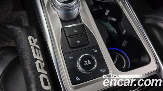 Ford Explorer 3.0 4WD, миниатюра 3