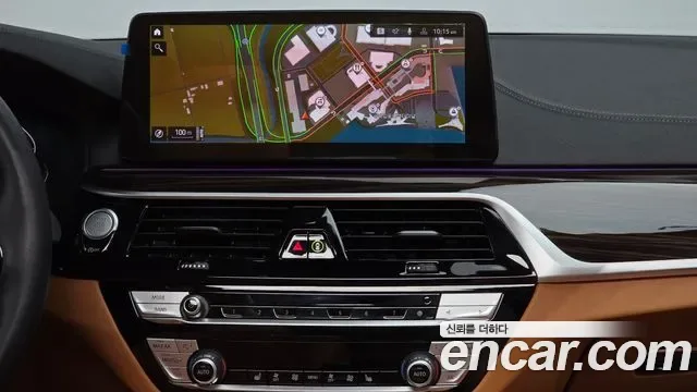BMW 5 (G30) 520i, миниатюра 9