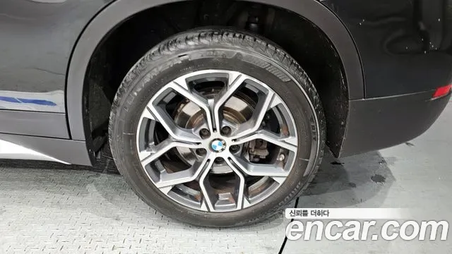 BMW X1 xDrive 20i xLine, миниатюра 5