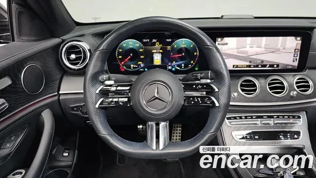 Mercedes-Benz E-Class E220d 4MATIC AMG Line, миниатюра 16