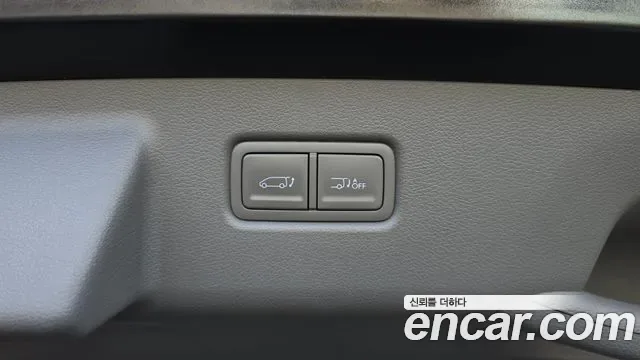 Hyundai Staria 4WD Lounge 9 мест, миниатюра 6