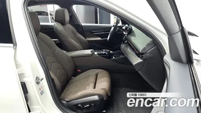 BMW 5 (G60) 520i, миниатюра 14