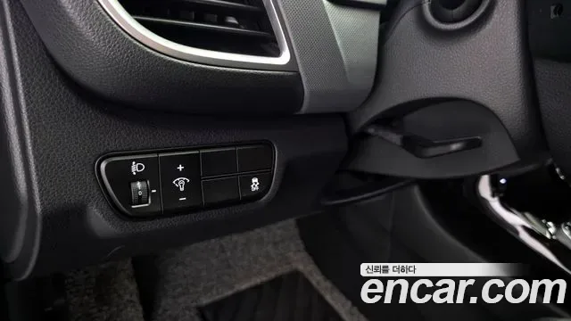 Kia Seltos бензин 1.6 Turbo 2WD, миниатюра 3