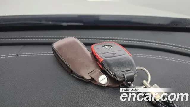 Mercedes-Benz E-Class E450 4MATIC, миниатюра 12