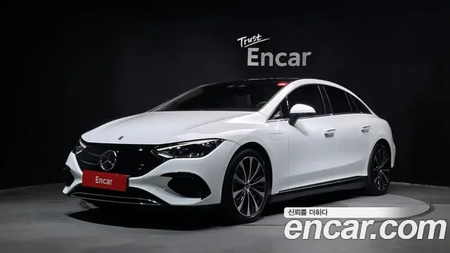 Mercedes-Benz EQE EQE350+