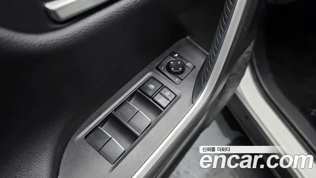 Toyota RAV4 2.5 4WD гибрид, миниатюра 3