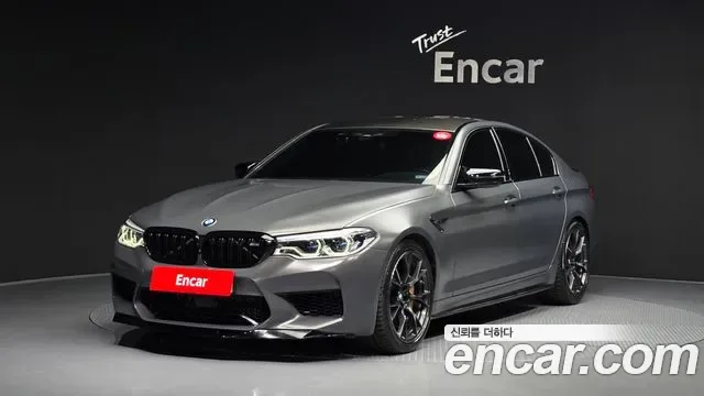 BMW M5 35