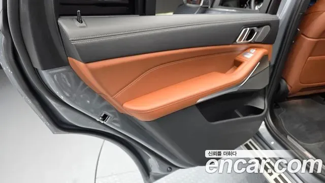 BMW X7 xDrive 40i 7 мест, миниатюра 24