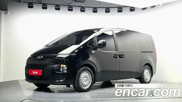 Hyundai Staria 11 мест