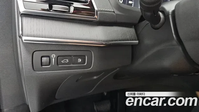 Volvo XC90 T8 гибрид, миниатюра 3