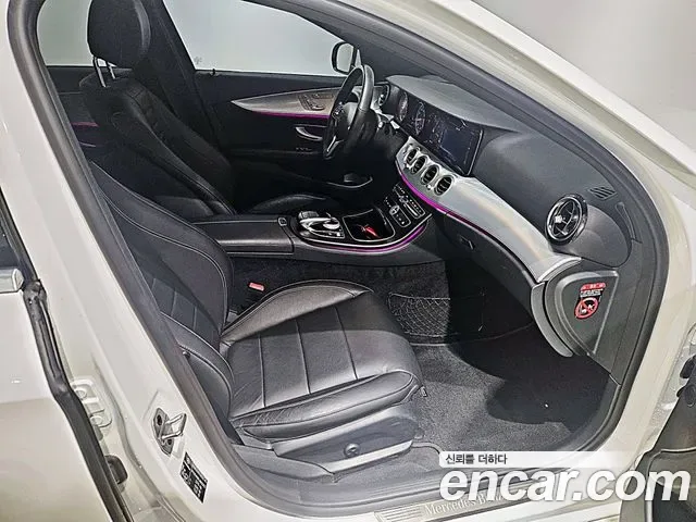 Mercedes-Benz E-Class E250, миниатюра 20