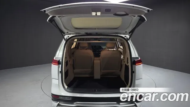 Kia Carnival бензин 9 мест ( ), миниатюра 4