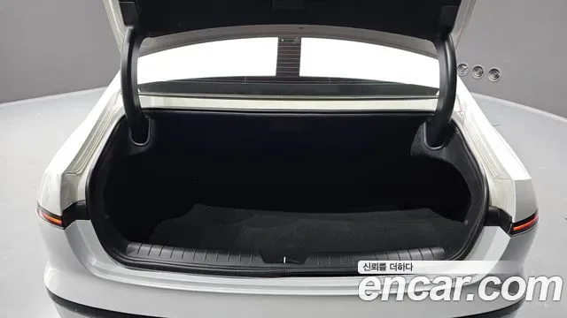 Hyundai Grandeur Premium, миниатюра 21