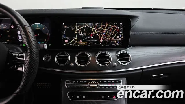 Mercedes-Benz E-Class E220d 4MATIC AMG Line, миниатюра 7