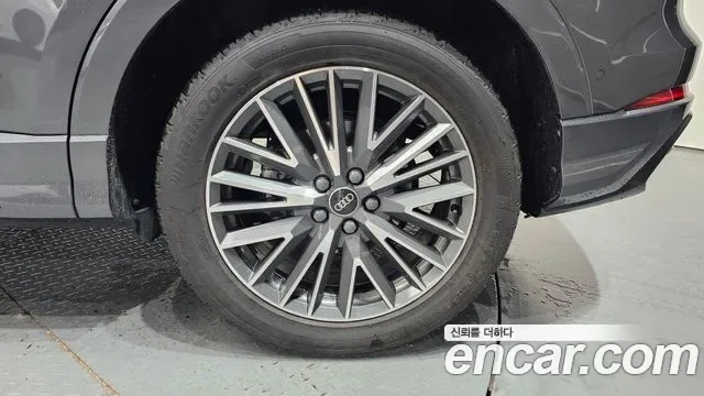 Audi Q3 35 TDI Premium, миниатюра 10