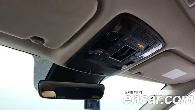 Kia Carnival дизель 9 мест, миниатюра 7