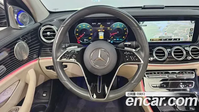 Mercedes-Benz E-Class E450 4MATIC, миниатюра 30