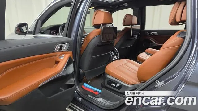 BMW X7 xDrive 40i M 6 мест, миниатюра 2