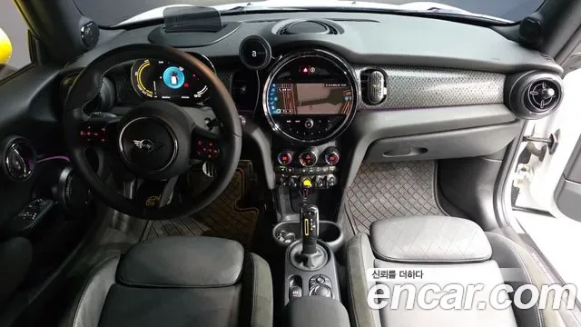 MINI Cooper SE III, миниатюра 2