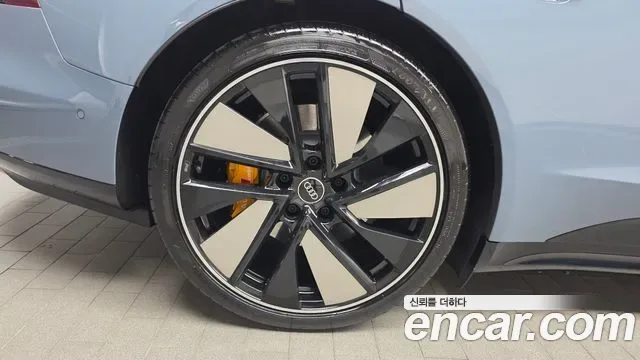 Audi e- GT Premium, миниатюра 19