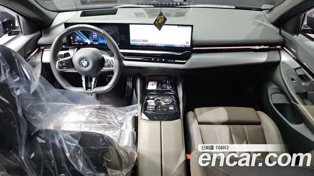 BMW 5 (G60) 520i M, миниатюра 25