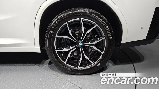 BMW X4 xDrive20i M, миниатюра 22