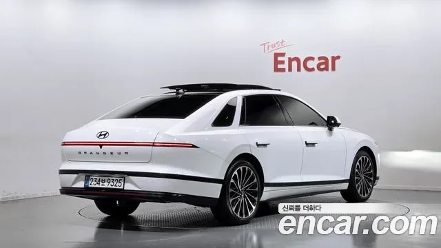Hyundai Grandeur Calligraphy, миниатюра 7