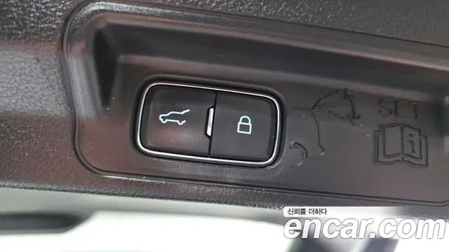 Ford Explorer 3.0 PHEV, миниатюра 4